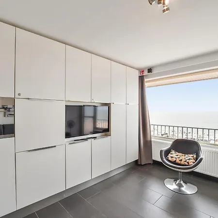 Seafront With Ocean, Cleaning Included Апартаменты *