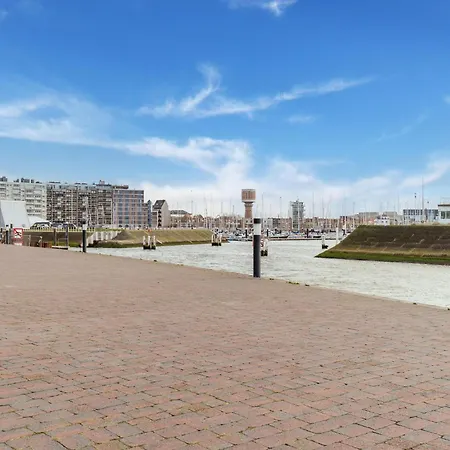 Seafront With Ocean, Cleaning Included Бланкенберге