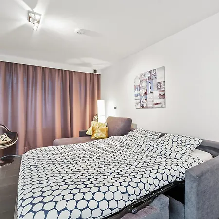 Апартаменты Seafront With Ocean, Cleaning Included *